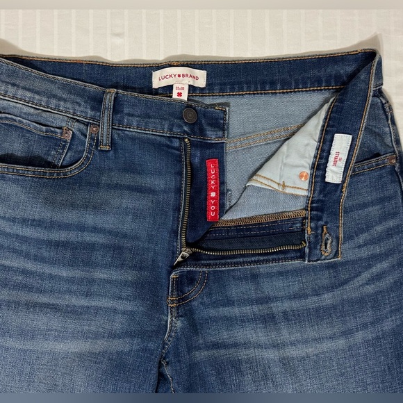 Lucky Brand 223 Straight Leg Jeans Men’s 33x30 Blue Medium Wash Whiskered - Picture 5 of 13